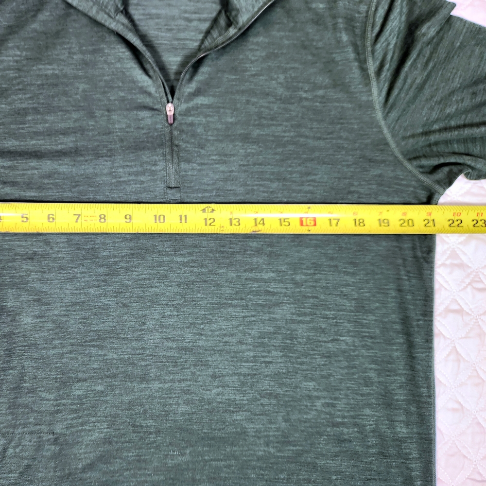 Vuori Ease Performance Half Zip Pullover - image 8